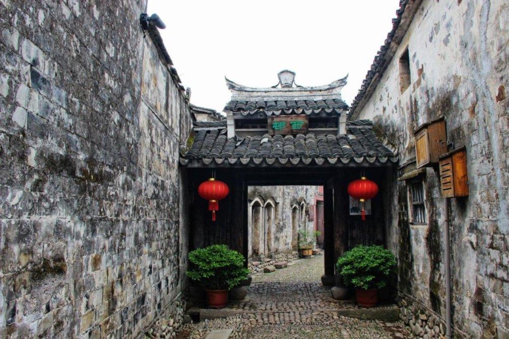 掘地挖宝